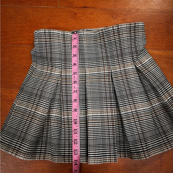 Shinestar Black and White Plaid Pleated Skirt Size Small - Picture 3 of 7